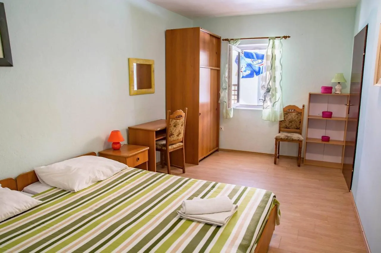 فندق مبيت وإفطار Bed And Breakfast Taverna Miskovic